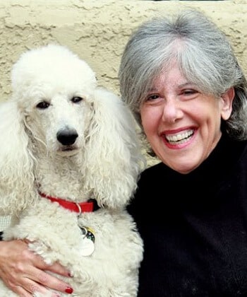 Diane Alexander and Ella, a Pet Partners therapy dog team.